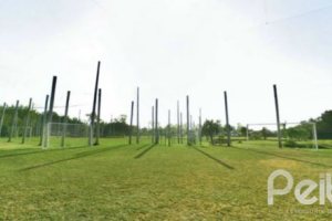 Casa em Condomínio à venda com 392m², 3 dormitórios, 1 suíte, 2 vagas, no bairro Terra Ville em Porto Alegre