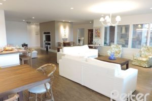 Casa em Condomínio à venda com 392m², 3 dormitórios, 1 suíte, 2 vagas, no bairro Terra Ville em Porto Alegre