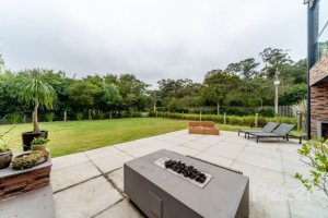 Casa em Condomínio à venda com 560m², 5 dormitórios, 5 suítes, 4 vagas, no bairro Terra Ville em PORTO ALEGRE