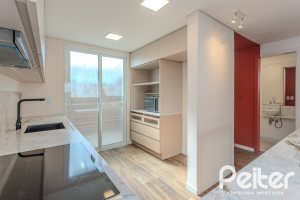 Casa em Condomínio à venda com 169m², 3 dormitórios, 1 suíte, 2 vagas, no bairro Tristeza em PORTO ALEGRE