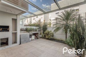 Casa em Condomínio à venda com 169m², 3 dormitórios, 1 suíte, 2 vagas, no bairro Tristeza em PORTO ALEGRE