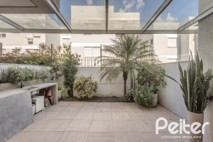 Casa em Condomínio à venda com 169m², 3 dormitórios, 1 suíte, 2 vagas, no bairro Tristeza em PORTO ALEGRE