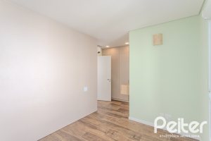 Casa em Condomínio à venda com 169m², 3 dormitórios, 1 suíte, 2 vagas, no bairro Tristeza em PORTO ALEGRE