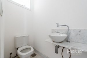 Casa em Condomínio à venda com 169m², 3 dormitórios, 1 suíte, 2 vagas, no bairro Tristeza em PORTO ALEGRE