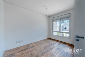 Casa em Condomínio à venda com 169m², 3 dormitórios, 1 suíte, 2 vagas, no bairro Tristeza em PORTO ALEGRE