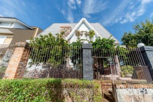  à venda, no bairro  em 