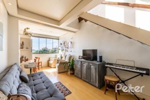 Cobertura à venda com 191m², 3 dormitórios, 1 suíte, 2 vagas, no bairro Tristeza em PORTO ALEGRE