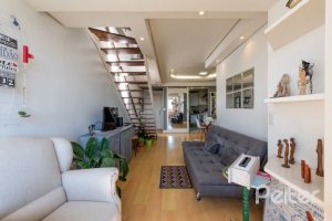 Cobertura à venda com 191m², 3 dormitórios, 1 suíte, 2 vagas, no bairro Tristeza em PORTO ALEGRE