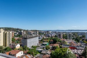 Cobertura à venda com 191m², 3 dormitórios, 1 suíte, 2 vagas, no bairro Tristeza em PORTO ALEGRE