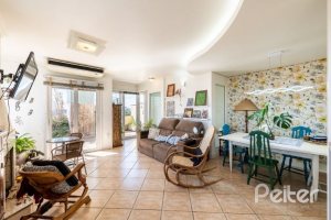 Cobertura à venda com 191m², 3 dormitórios, 1 suíte, 2 vagas, no bairro Tristeza em PORTO ALEGRE