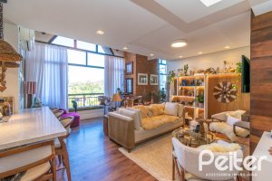 Cobertura à venda com 174m², 3 dormitórios, 1 suíte, 3 vagas, no bairro Tristeza em Porto Alegre