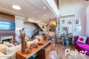 Cobertura à venda com 174m², 3 dormitórios, 1 suíte, 3 vagas, no bairro Tristeza em Porto Alegre