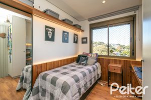 Cobertura à venda com 174m², 3 dormitórios, 1 suíte, 3 vagas, no bairro Tristeza em Porto Alegre