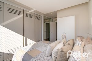 Cobertura à venda com 174m², 3 dormitórios, 1 suíte, 3 vagas, no bairro Tristeza em Porto Alegre