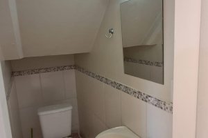 Casa em Condomínio à venda com 116m², 3 dormitórios, 1 suíte, 2 vagas, no bairro Cristal em Porto Alegre