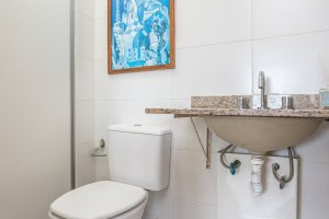 Apartamento à venda com 60m², 1 dormitório, 1 suíte, 1 vaga, no bairro Tristeza em PORTO ALEGRE