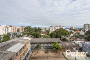 Apartamento à venda com 60m², 1 dormitório, 1 suíte, 1 vaga, no bairro Tristeza em PORTO ALEGRE