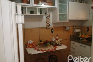 Casa em Condomínio à venda com 131m², 4 dormitórios, 2 suítes, 2 vagas, no bairro Tristeza em Porto Alegre