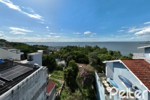 Terreno à venda com 450m², no bairro Vila Assunção em Porto Alegre