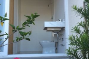 Casa em Condomínio à venda com 258m², 2 dormitórios, 2 suítes, 3 vagas, no bairro Hípica em Porto Alegre