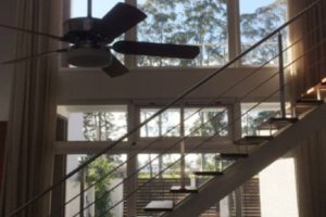 Casa em Condomínio à venda com 258m², 2 dormitórios, 2 suítes, 3 vagas, no bairro Hípica em Porto Alegre