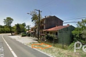 Terreno à venda com 300m², no bairro Cavalhada em Porto Alegre