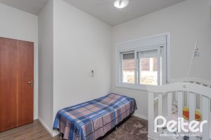 Casa à venda com 257m², 3 dormitórios, 3 suítes, 3 vagas, no bairro Sétimo Céu em Porto Alegre