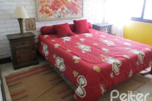 Casa à venda com 600m², 7 dormitórios, 3 suítes, 3 vagas, no bairro Espírito Santo em Porto Alegre