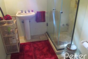 Casa à venda com 600m², 7 dormitórios, 3 suítes, 3 vagas, no bairro Espírito Santo em Porto Alegre