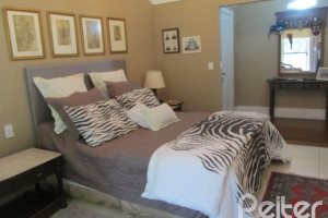 Casa à venda com 600m², 7 dormitórios, 3 suítes, 3 vagas, no bairro Espírito Santo em Porto Alegre