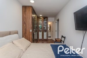 Casa em Condomínio à venda com 131m², 3 dormitórios, 2 suítes, 2 vagas, no bairro Tristeza em Porto Alegre