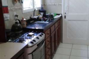 Casa em Condomínio à venda com 131m², 2 dormitórios, 1 suíte, 2 vagas, no bairro Tristeza em Porto Alegre