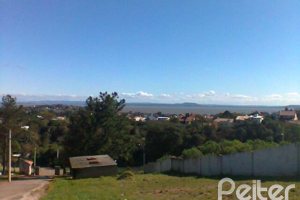 Terreno à venda, no bairro Ipanema / Altos Sta. Rita em Porto Alegre