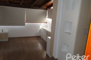 Casa em Condomínio à venda com 139m², 3 dormitórios, 1 suíte, 3 vagas, no bairro Tristeza em PORTO ALEGRE