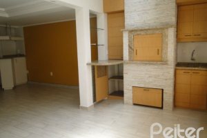 Casa em Condomínio à venda com 139m², 3 dormitórios, 1 suíte, 3 vagas, no bairro Tristeza em PORTO ALEGRE