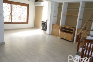 Casa em Condomínio à venda com 139m², 3 dormitórios, 1 suíte, 3 vagas, no bairro Tristeza em PORTO ALEGRE