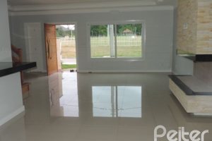 Casa em Condomínio à venda com 164m², 3 dormitórios, 1 suíte, 2 vagas, no bairro Hípica em PORTO ALEGRE