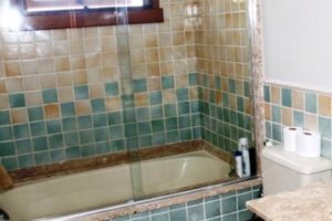 Casa em Condomínio à venda com 450m², 6 dormitórios, 4 suítes, 2 vagas, no bairro Terra Ville em Porto Alegre