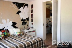 Casa em Condomínio à venda com 450m², 6 dormitórios, 4 suítes, 2 vagas, no bairro Terra Ville em Porto Alegre