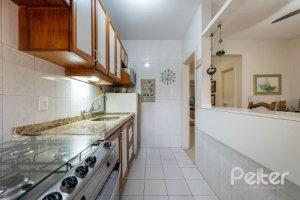 Casa em Condomínio à venda com 159m², 3 dormitórios, 1 suíte, 2 vagas, no bairro Tristeza em Porto Alegre