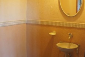 Casa à venda com 324m², 3 dormitórios, 1 suíte, 4 vagas, no bairro Tristeza em Porto Alegre