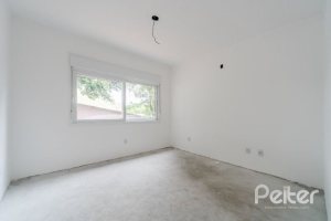 Casa em Condomínio à venda com 227m², 3 dormitórios, 1 suíte, 2 vagas, no bairro Tristeza em Porto Alegre