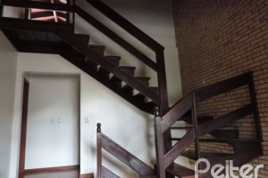 Casa em Condomínio à venda com 145m², 3 dormitórios, 1 suíte, 1 vaga, no bairro Jardim Isabel em Porto Alegre
