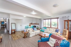 Apartamento à venda com 165m², 3 dormitórios, 1 suíte, 2 vagas, no bairro Ipanema em Porto Alegre