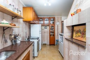 Apartamento à venda com 165m², 3 dormitórios, 1 suíte, 2 vagas, no bairro Ipanema em Porto Alegre