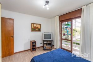 Apartamento à venda com 165m², 3 dormitórios, 1 suíte, 2 vagas, no bairro Ipanema em Porto Alegre