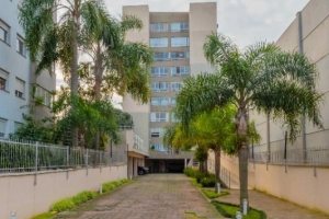 Apartamento à venda com 102m², 3 dormitórios, 1 suíte, 2 vagas, no bairro Tristeza em PORTO ALEGRE