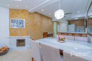 Apartamento à venda com 102m², 3 dormitórios, 1 suíte, 2 vagas, no bairro Tristeza em PORTO ALEGRE