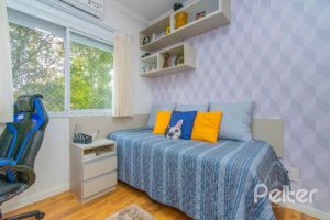 Apartamento à venda com 102m², 3 dormitórios, 1 suíte, 2 vagas, no bairro Tristeza em PORTO ALEGRE