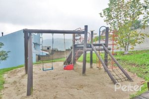 Casa em Condomínio à venda com 346m², 3 dormitórios, 1 suíte, 3 vagas, no bairro Ipanema em PORTO ALEGRE